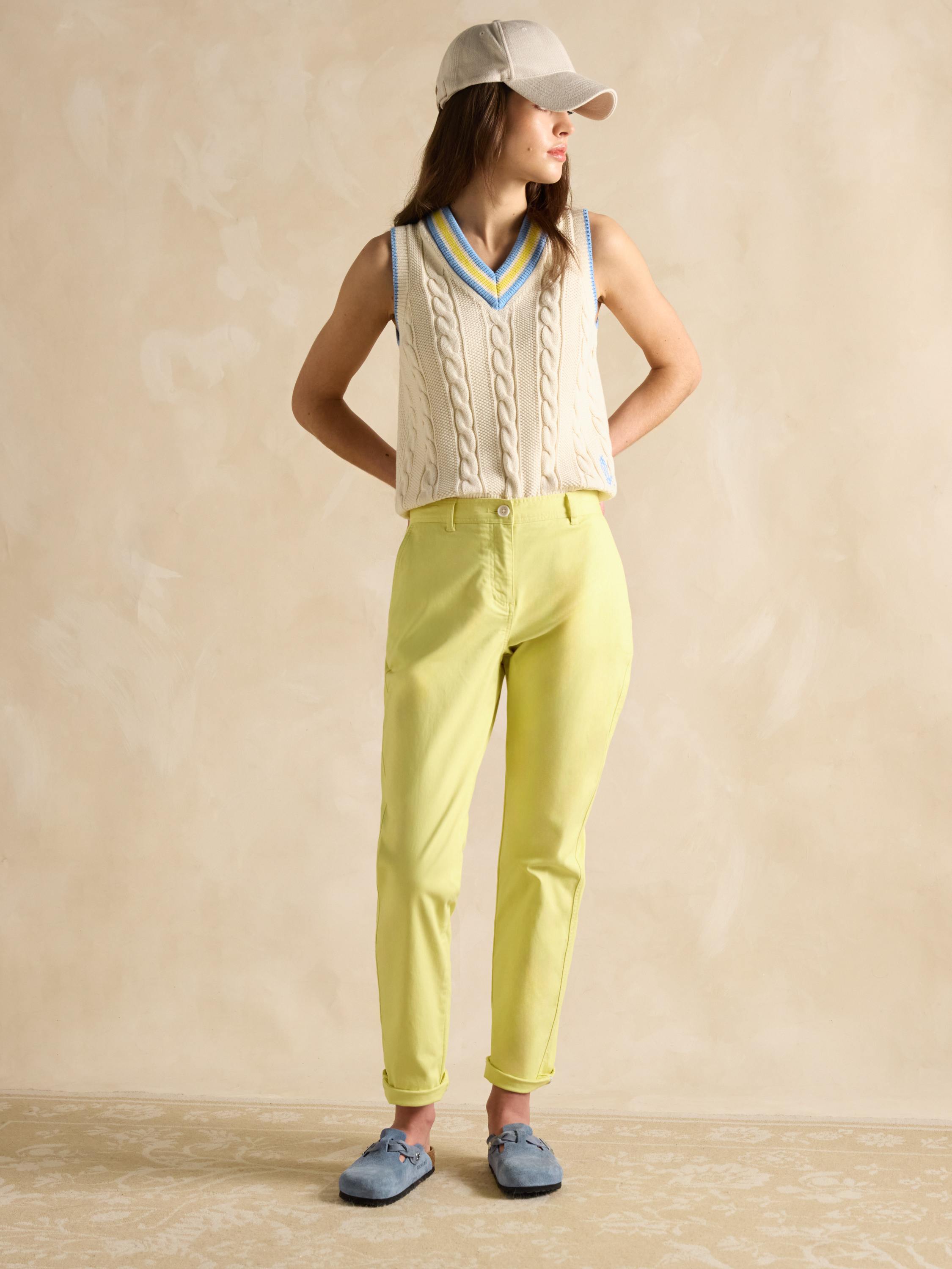 Deuce Cream Cable Knit Vest