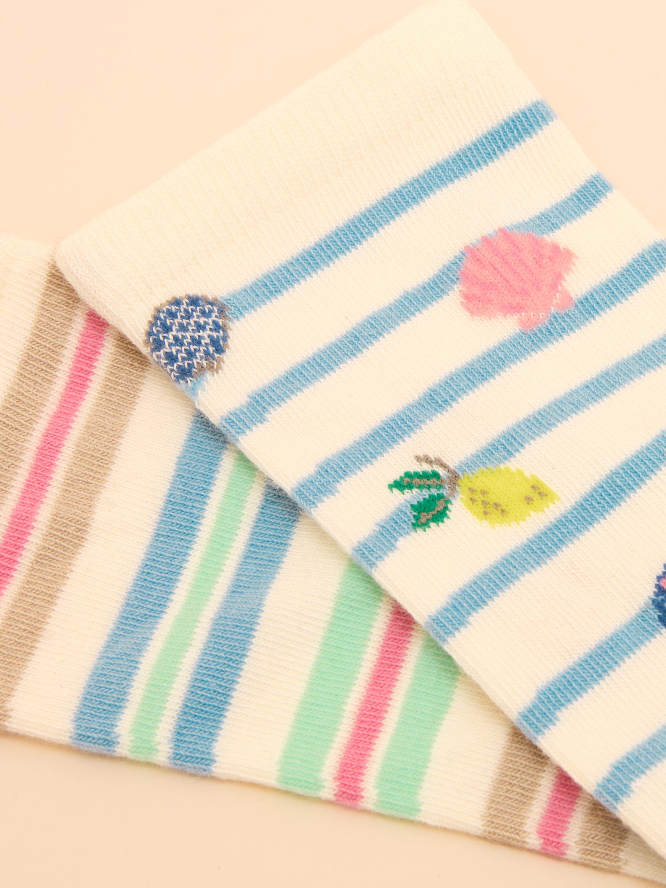 Women's Everyday Cream/Blue 2 Pack Socks (size 4-8)