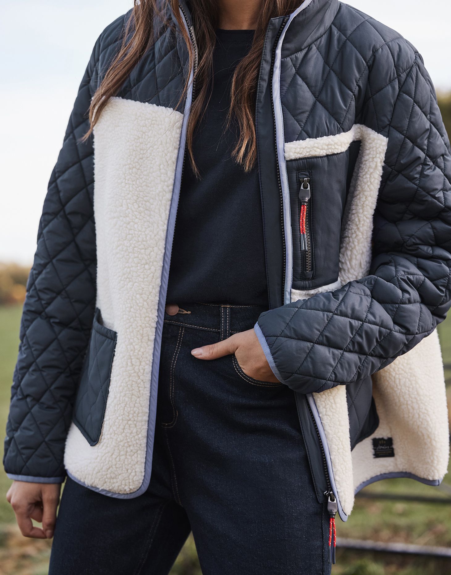 Hopeland Fleece Jacket - Navy Cream