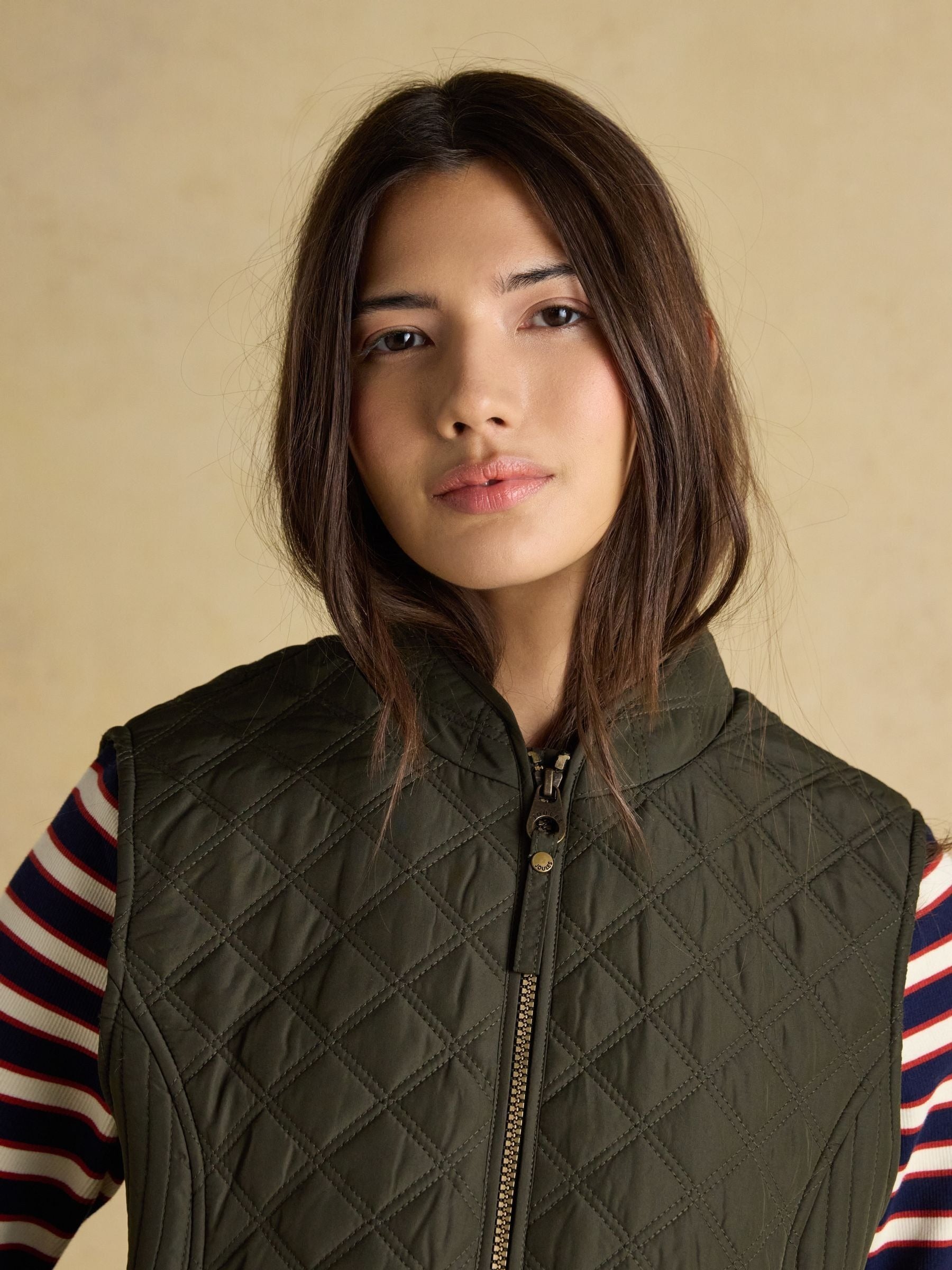 Minx Green Showerproof Diamond Quilted Gilet