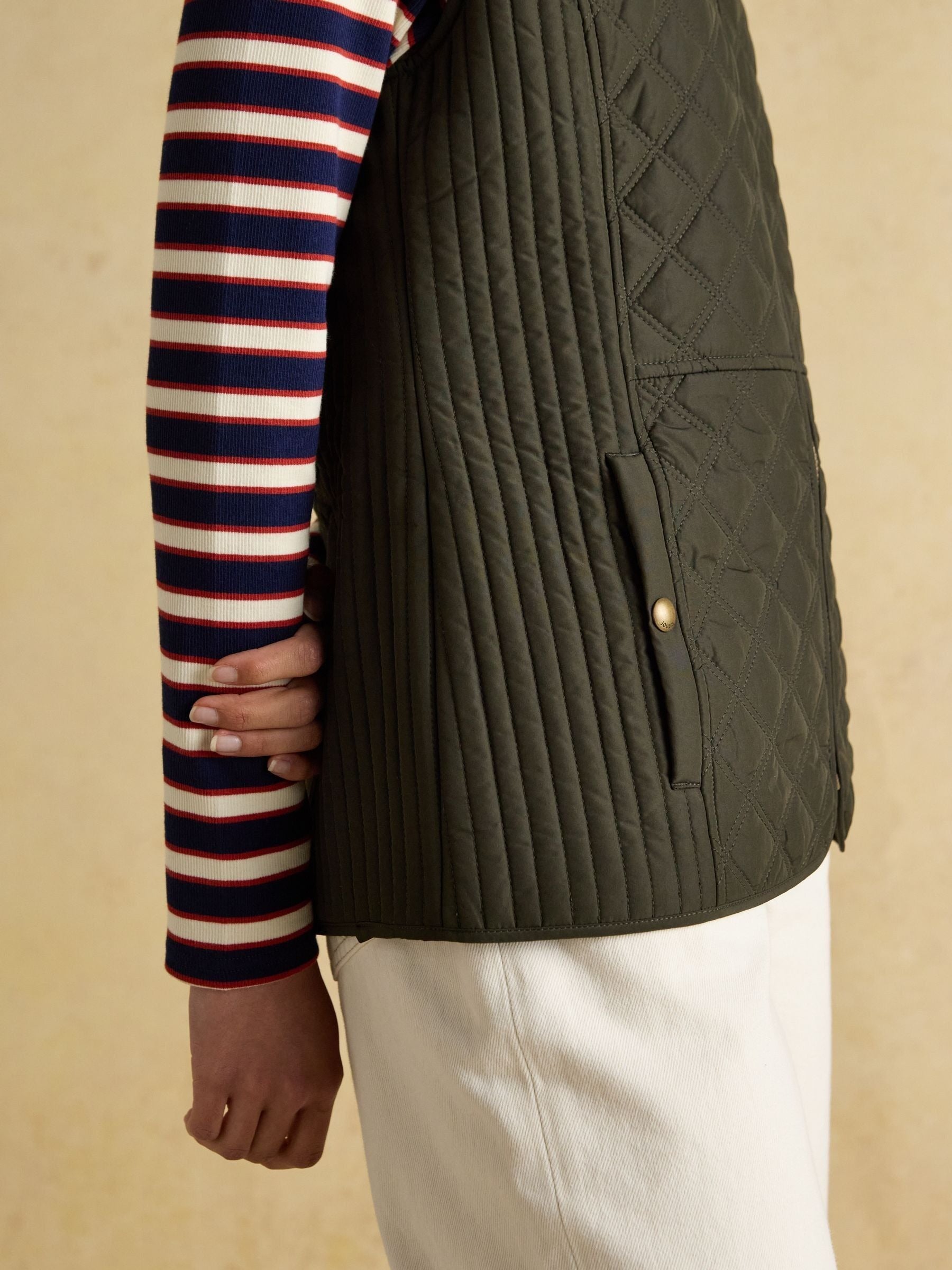 Minx Green Showerproof Diamond Quilted Gilet