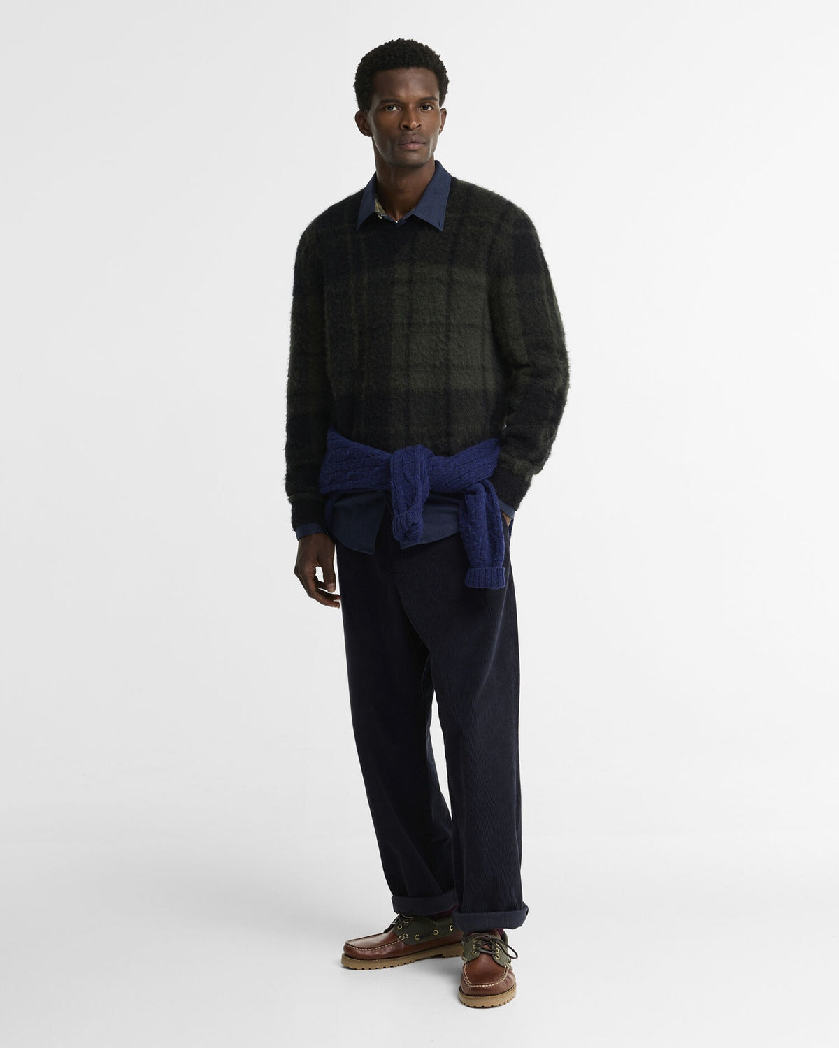 Hunham Tartan V-Neck Jumper - Black