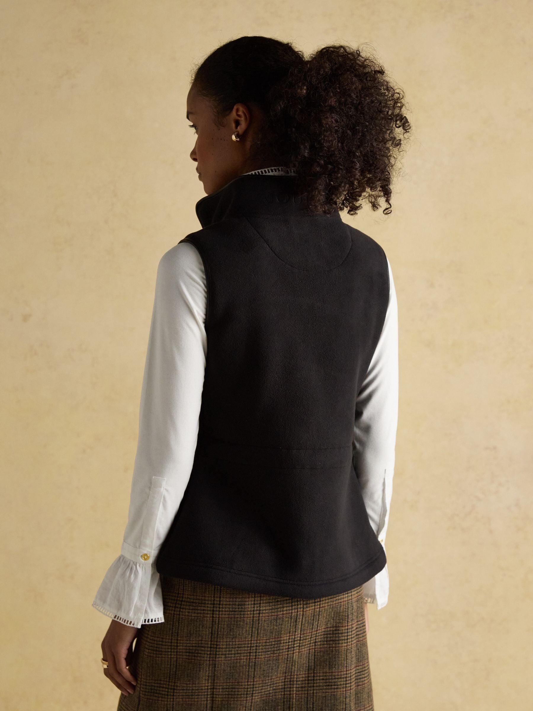 Heritage Black Regular Fleece Gilet