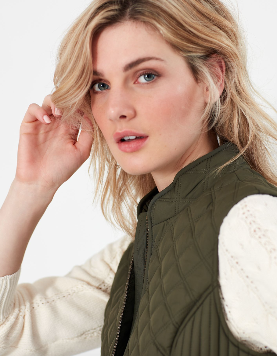 Minx Quilted Gilet - Grape Leaf