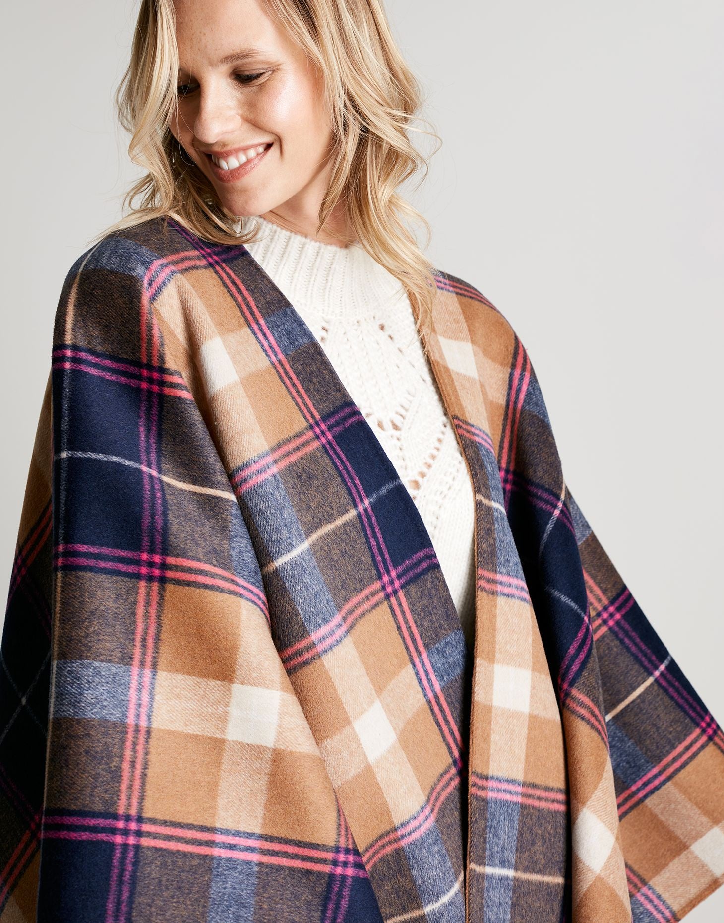 Women's Filby Reversible Cape - Bone Brown