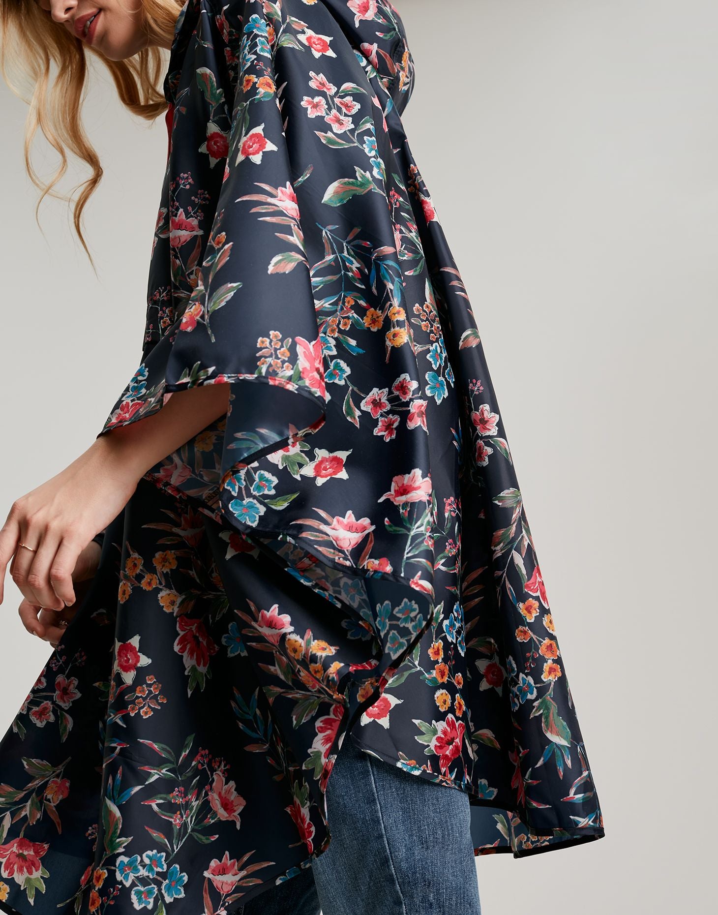 Women's Milport Poncho - Peak Floral
