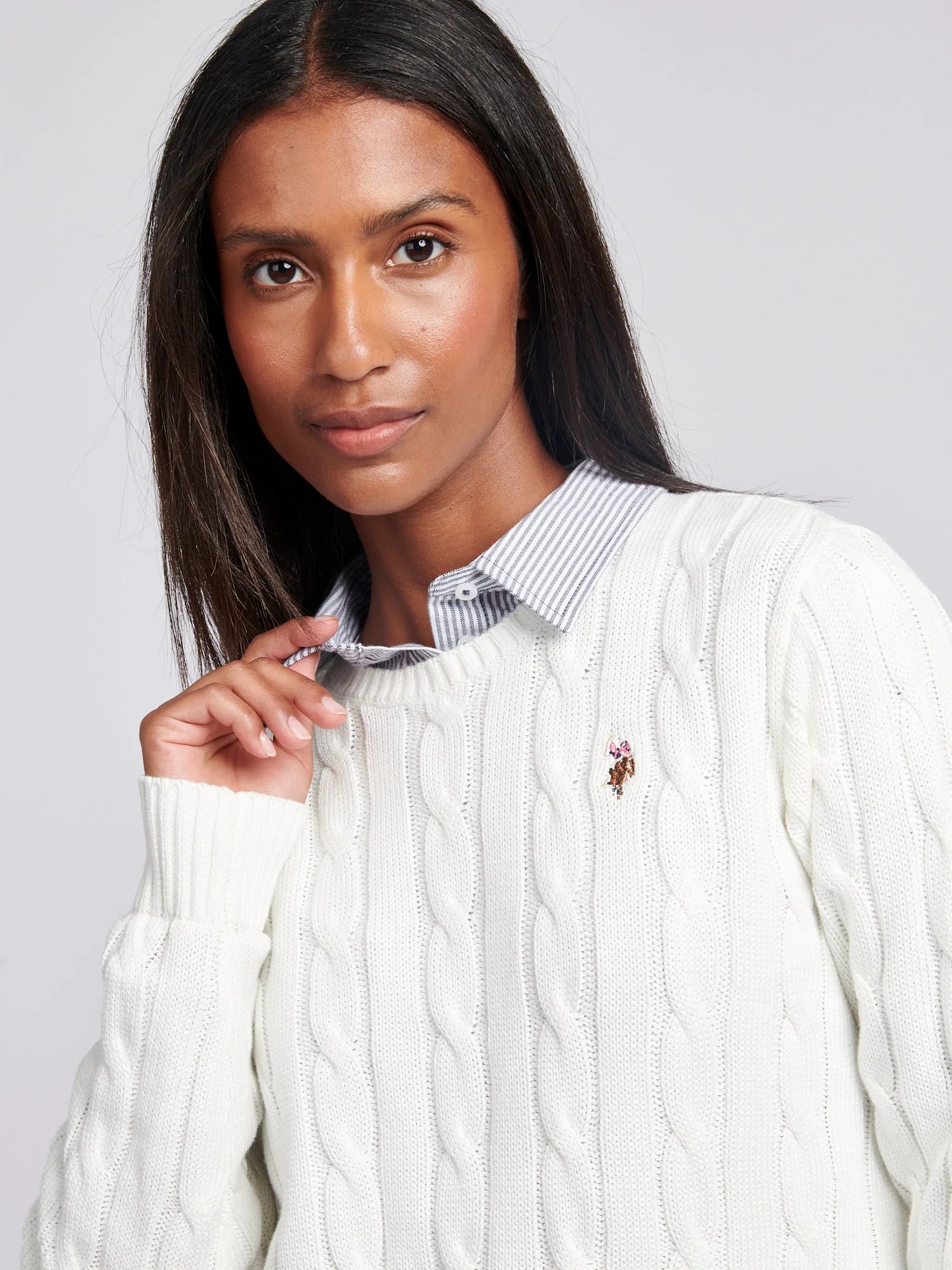 Womens Crew Neck Cable Jumper in Marshmallow