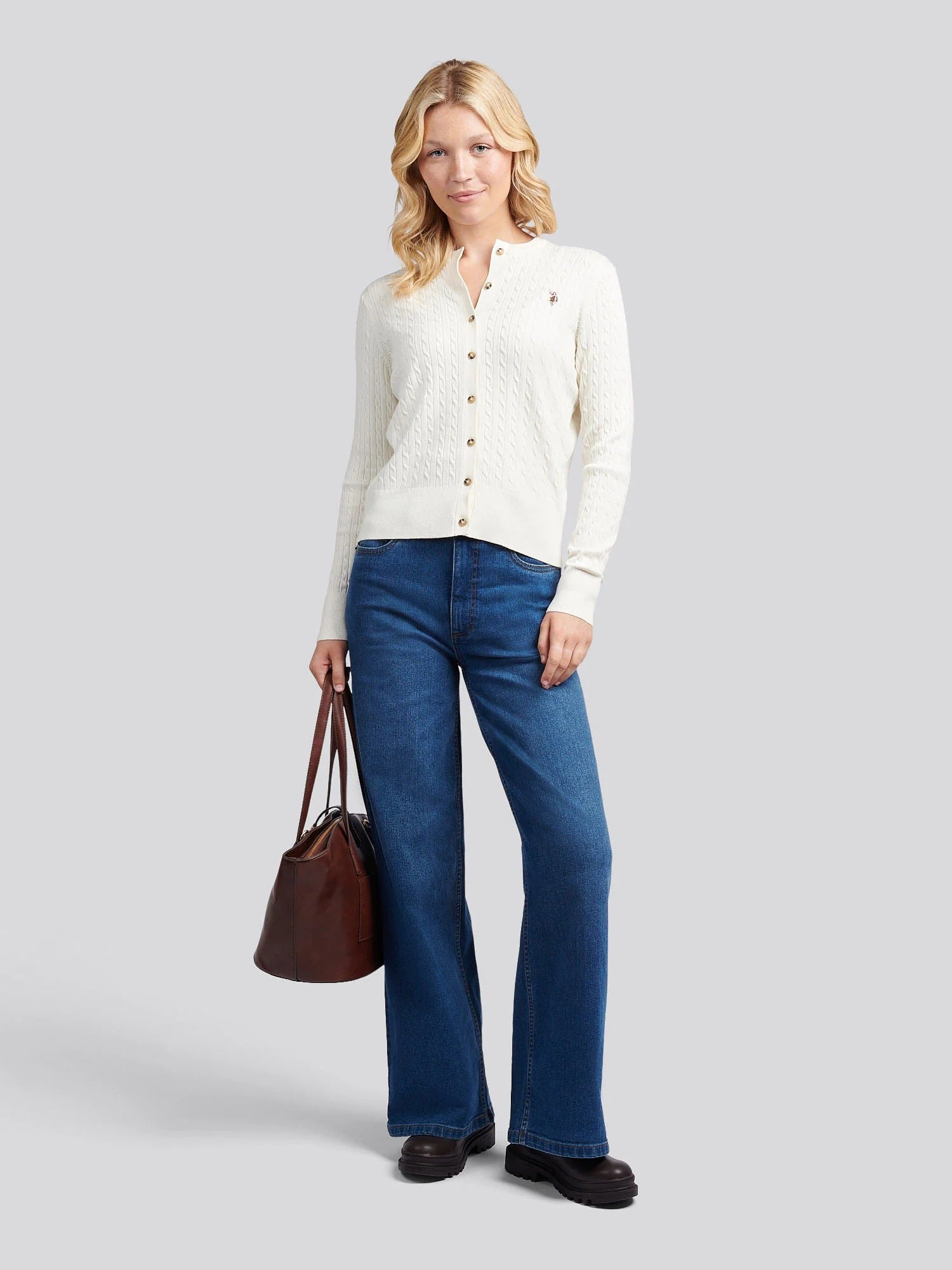 Women's Fine Cable Knit Cardigan in Marshmallow