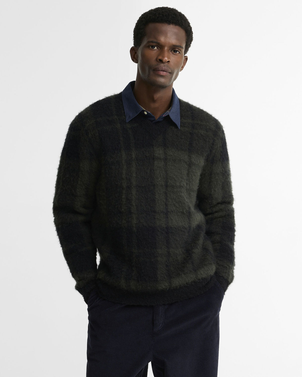 Hunham Tartan V-Neck Jumper - Black