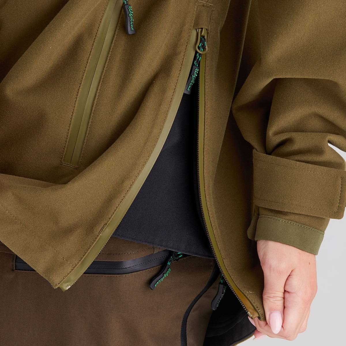 Women's Monsoon Classic Jacket - Teak (2025)