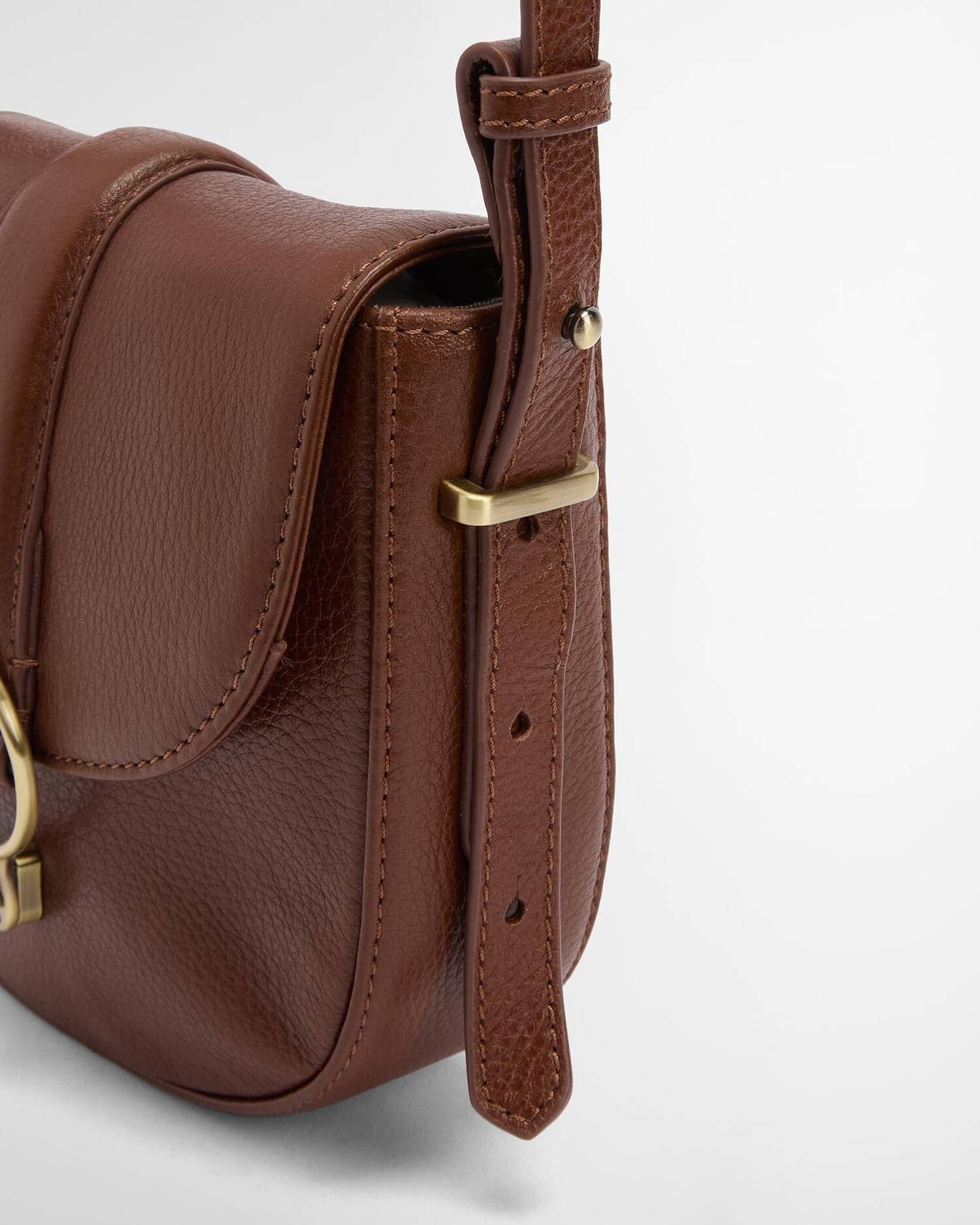 Elm Leather Crossbody Bag - Brown