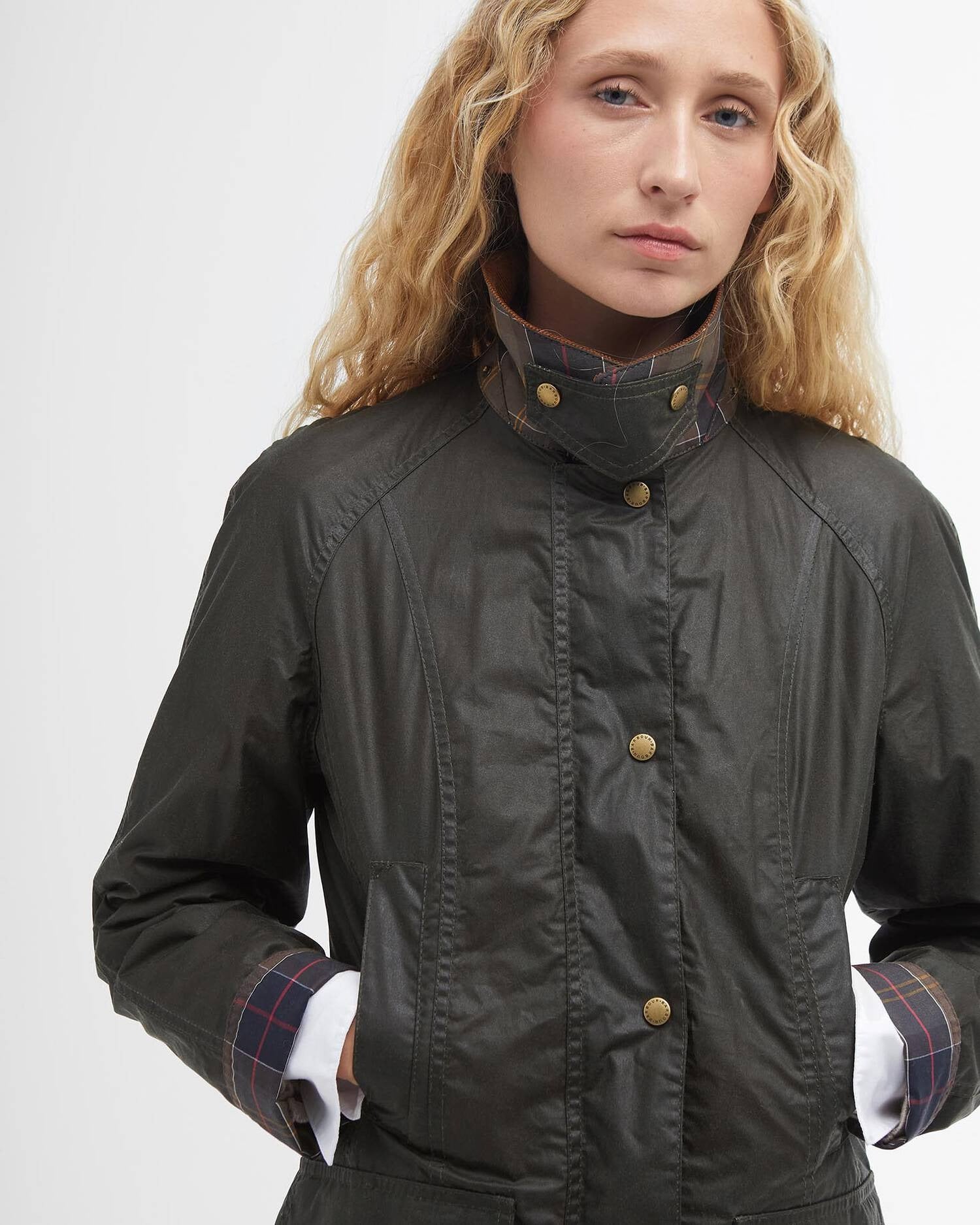 Lightweight Beadnell Waxed Jacket - Archive Olive
