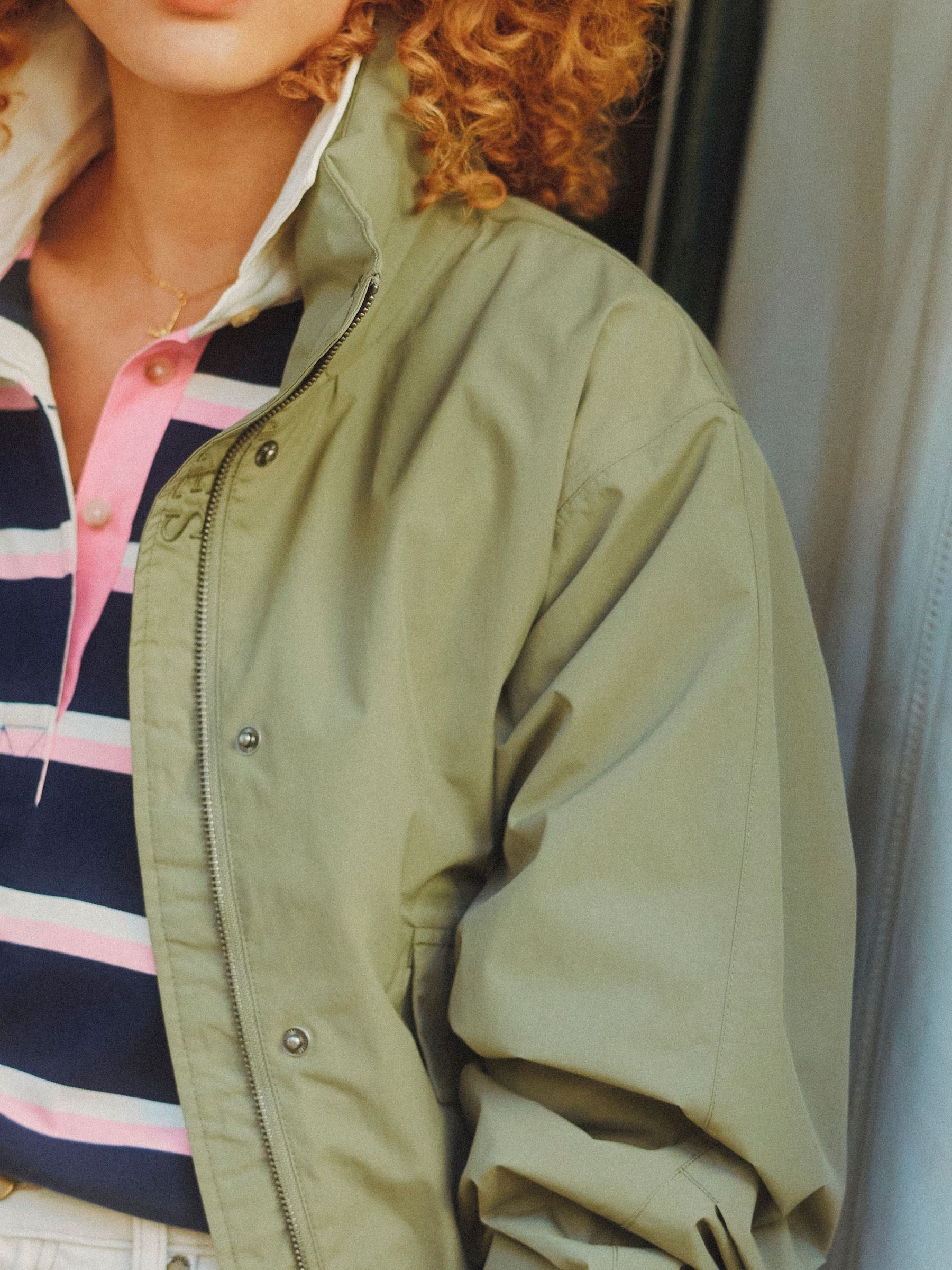 Hove Khaki Green Waterproof Windbreaker Jacket