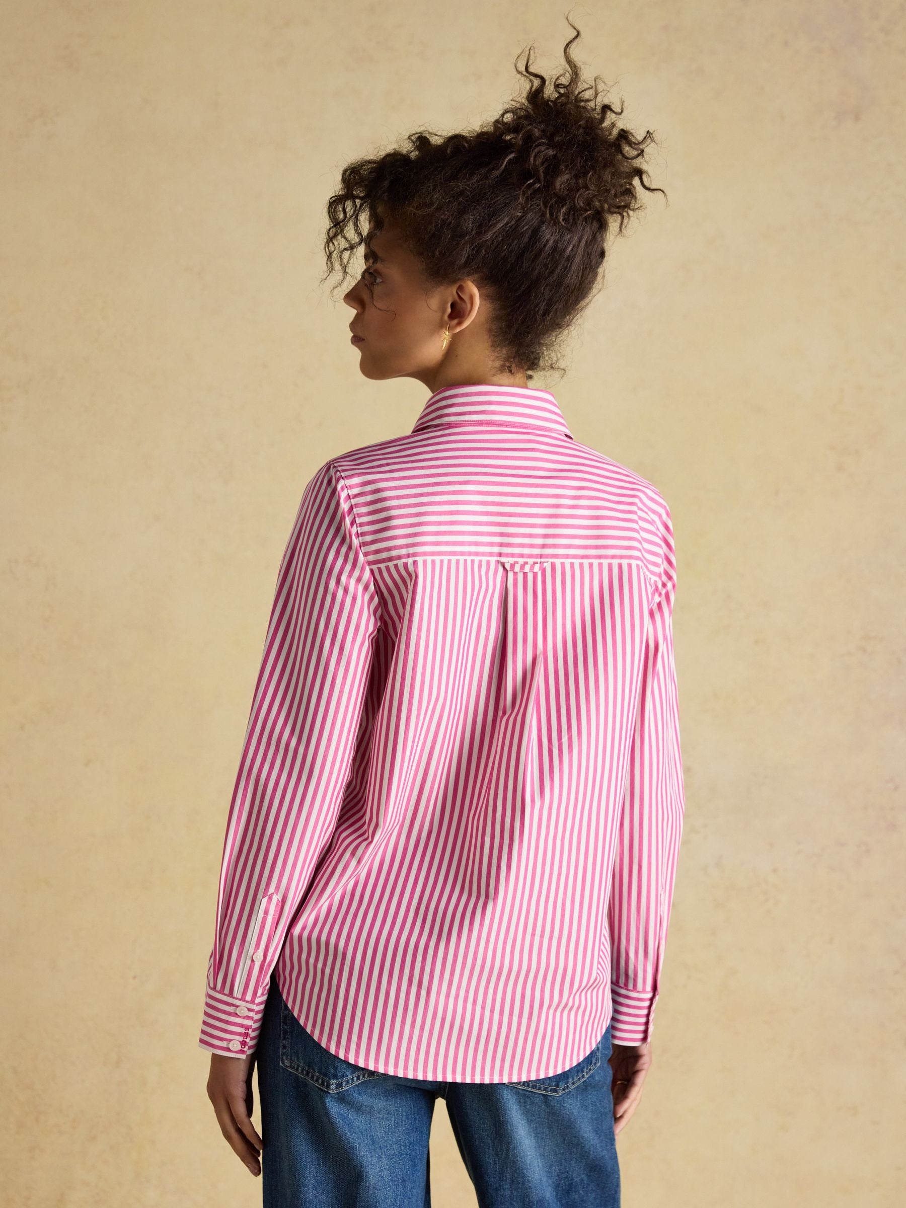 Classic Fit Pink Striped Poplin Shirt