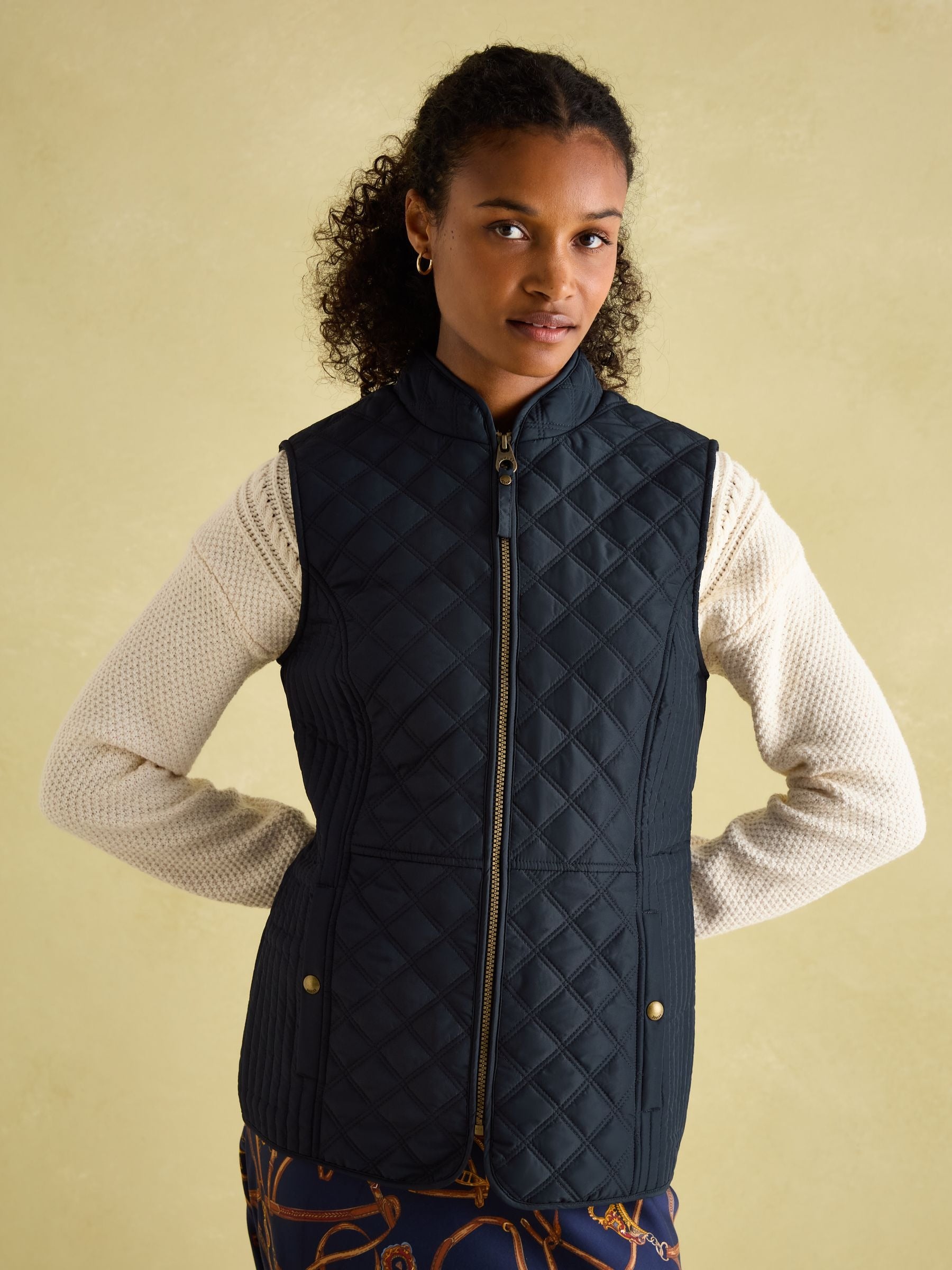 Minx Navy Blue Showerproof Diamond Quilted Gilet