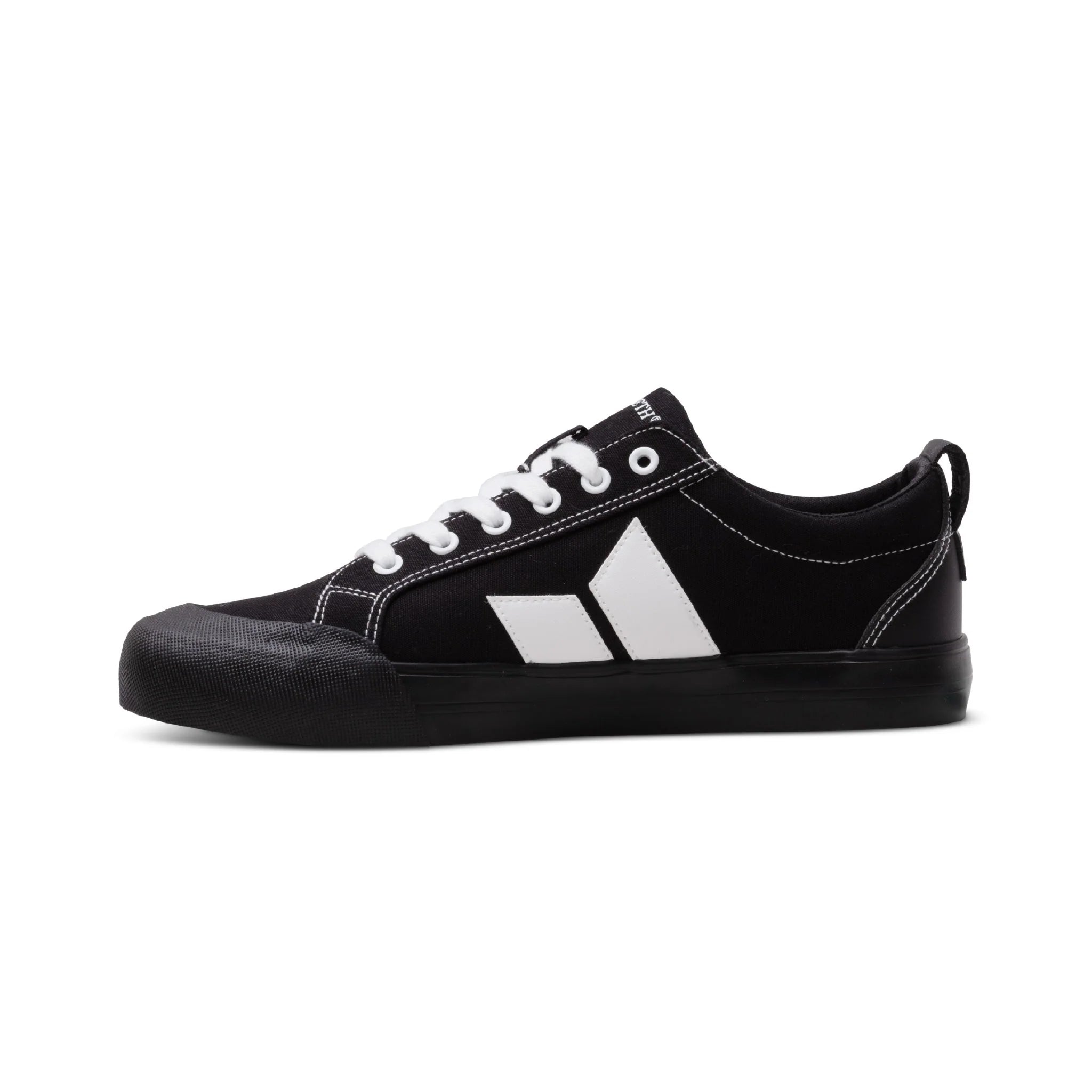 Macbeth Eliot Black/White