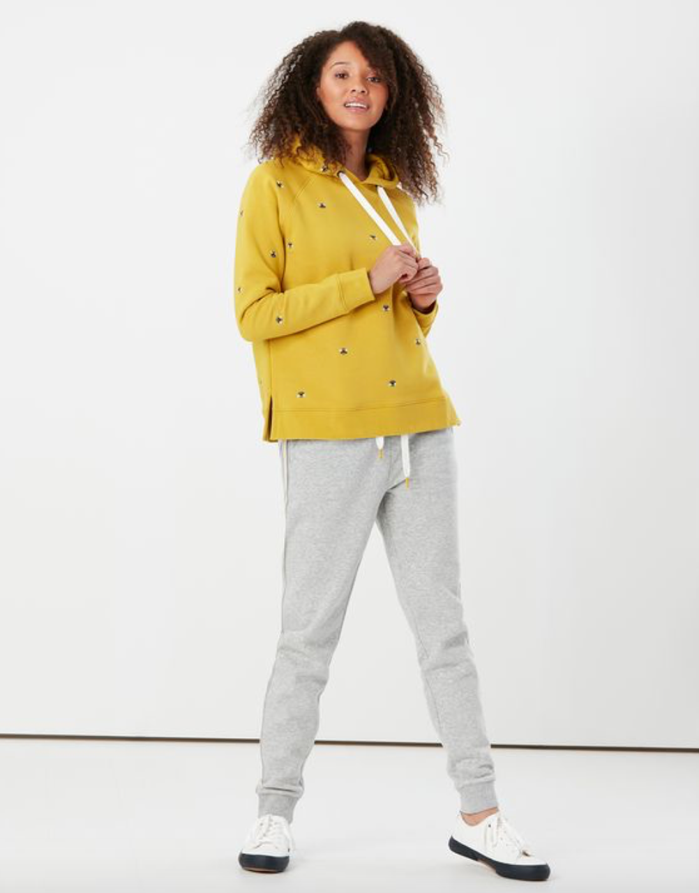 Rowley Embroidered Hooded Sweatshirt in Yellow Bee