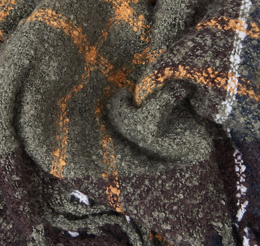 Tartan Boucle Scarf in Classic Tartan