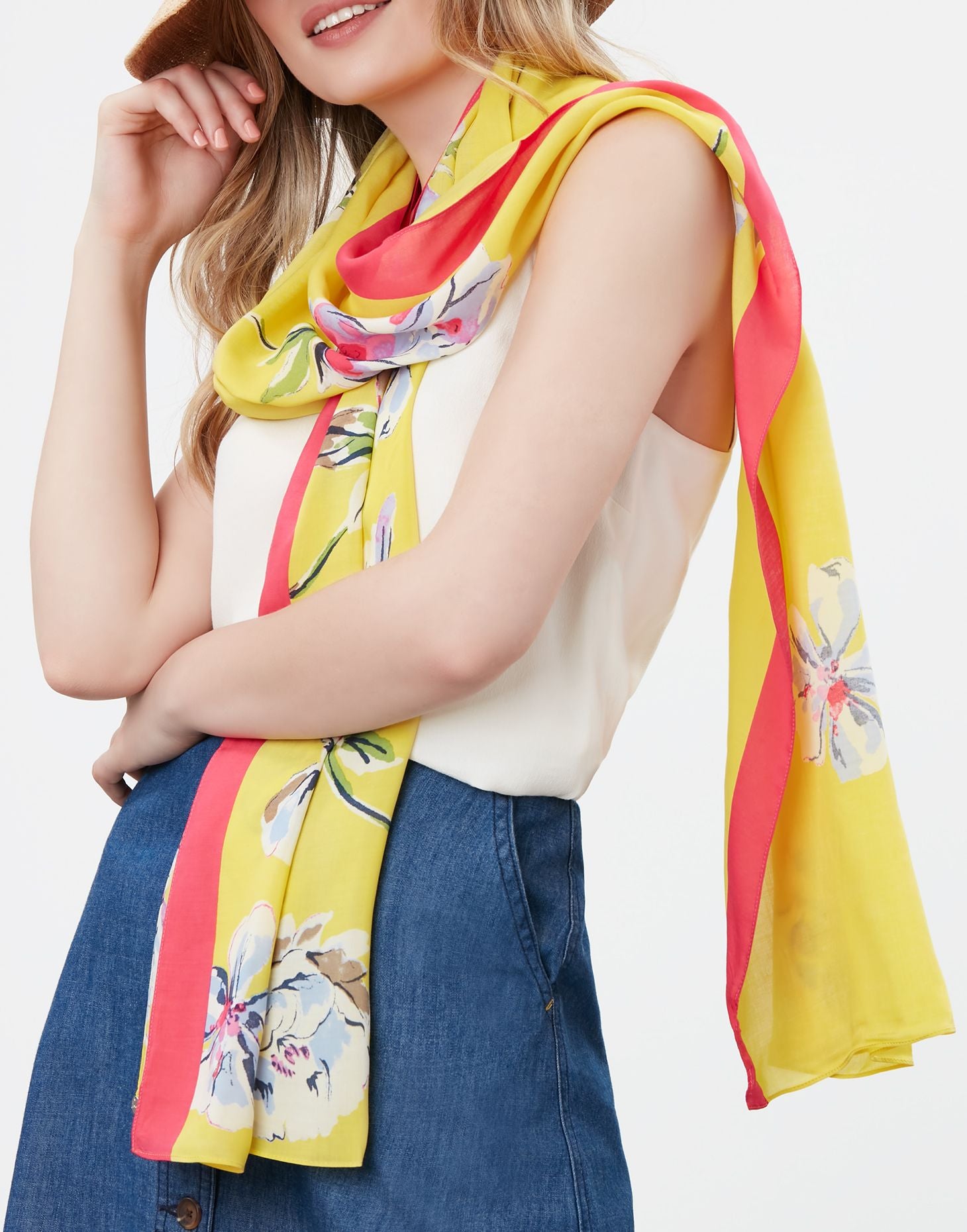 Conway Printed Scarf in Yellow Floral
